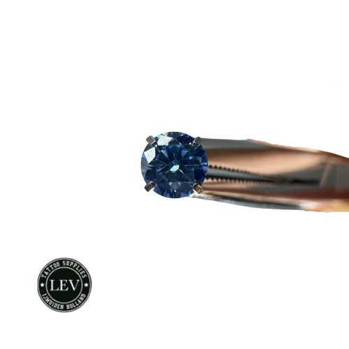 1.2 Titanium Internal Threaded Labret Met Moissanite Steen